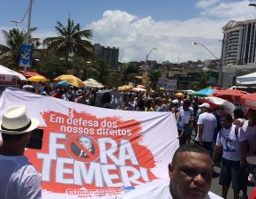 Festa de Iemanjá em Salvador foi marcada por protestos Fora Temer e Diretas Já
