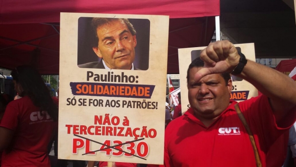Dirigentes químicos na Paulista