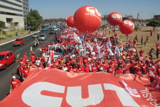 Marcha Brasilia 11 2013